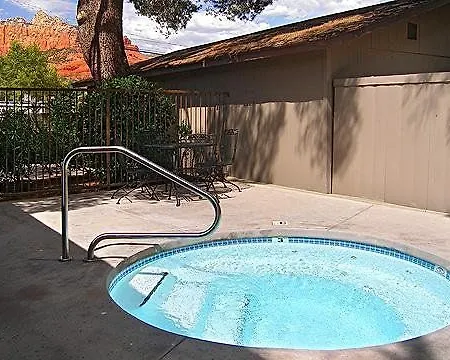 Sedona Uptown Suites 